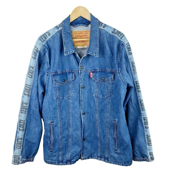 Levi's Jean Jacket Mens Size XL Track Coach Trucker Denim Blue Spell Out - Picture 1 of 5
